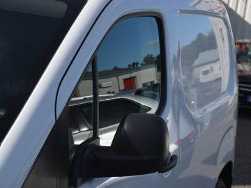Peugeot E-Partner